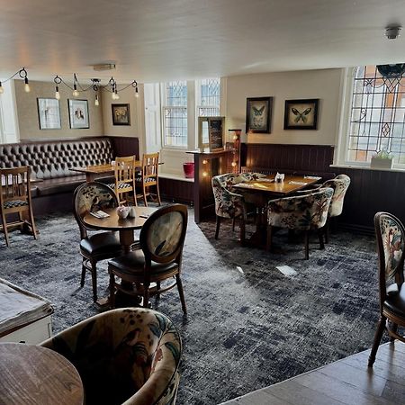 The Queens Head Hotel ロスベリー エクステリア 写真