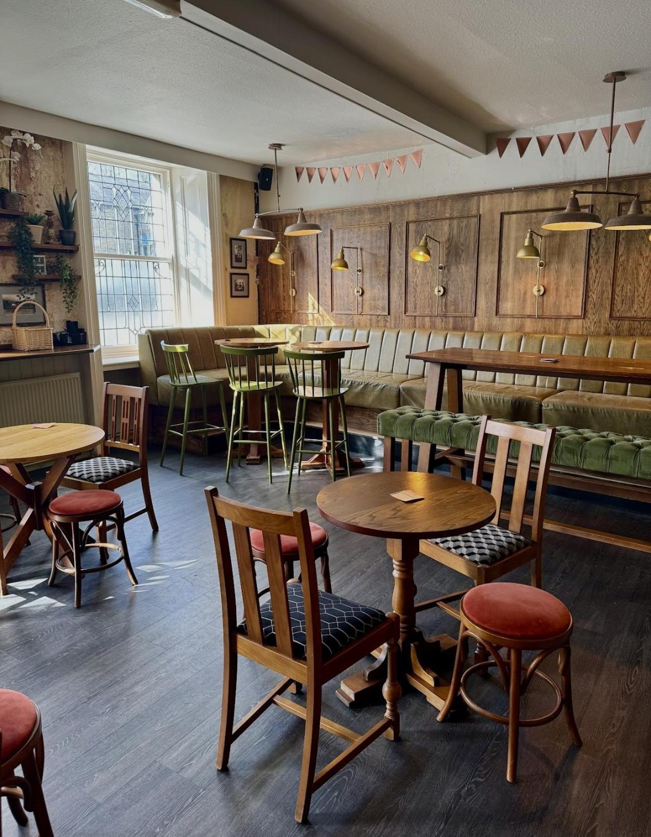 The Queens Head Hotel ロスベリー エクステリア 写真